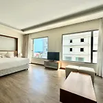 A La Carte Private Apt With Infinity Pool In Da Nang